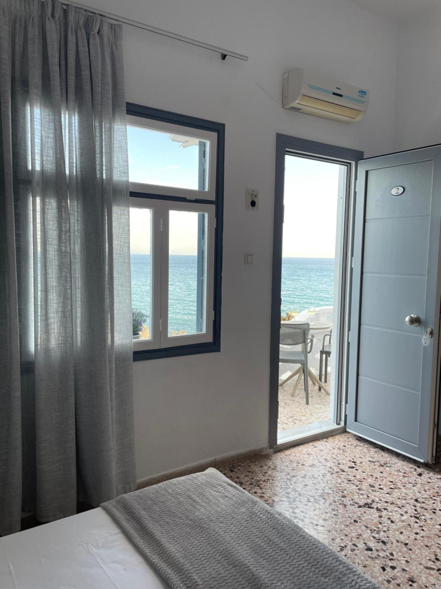 Chrisopetro Rooms Marathókampos Exteriér fotografie